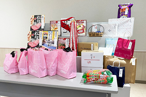 親睦会賞の豪華な賞品の数々