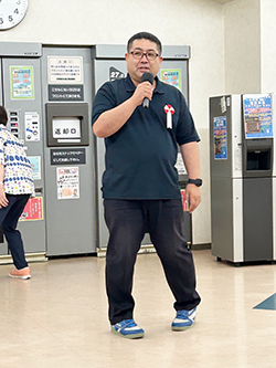 挨拶をする羽島市議会議員副議長の野口佳宏様
